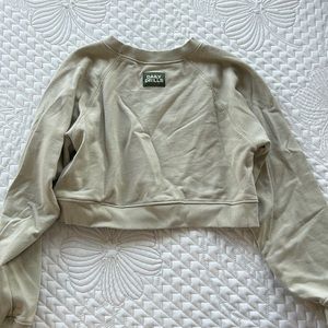 Daily drills size M cropped sweatshirt